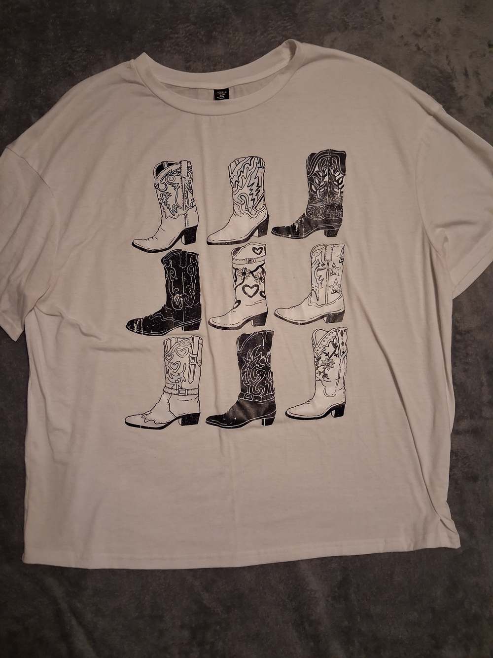 SHEIN Tshirt Tee 3XL White with Black Cowboy Boot Graphic